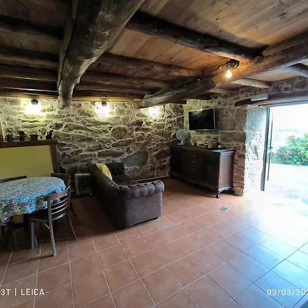 Casa Alburinas, Ribeira Sacra Apartment