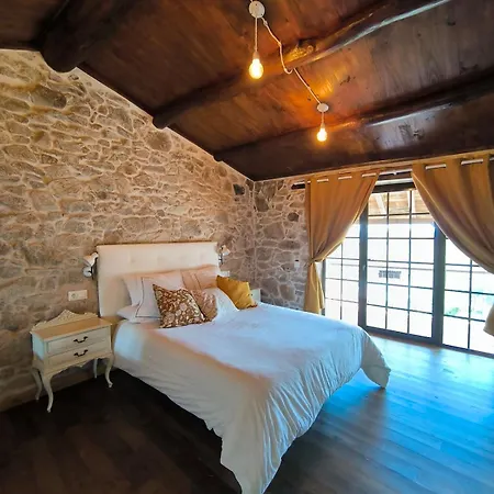 As Alburinas, Ribeira Sacra Apartman *