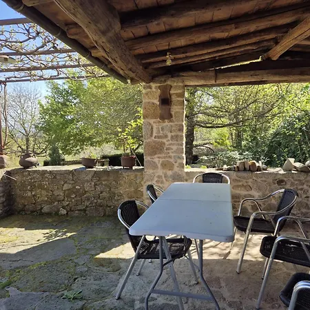 Casa Alburinas, Ribeira Sacra Apartment